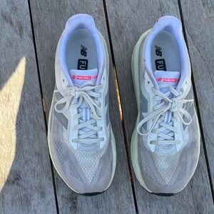 New Balance FuelCell Rebel v5